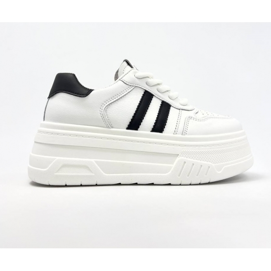Apawwa U3004R White/Black (35-40)